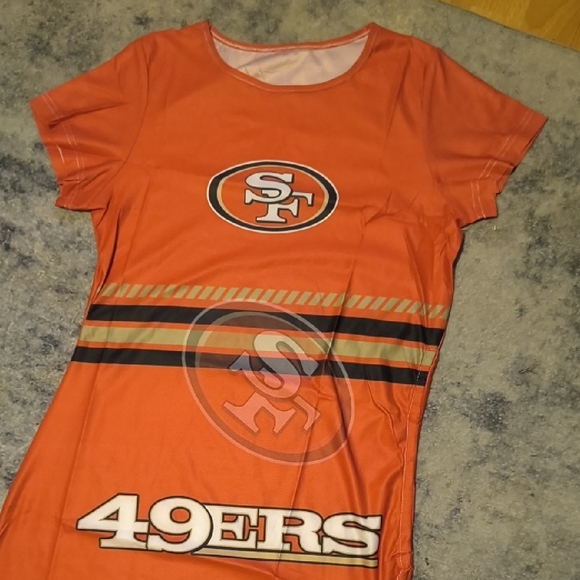 NWT San Francisco 49ers Women's Red Midi Dress - Picture 2 of 4